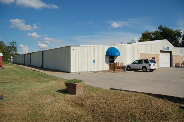 Agurs Industrial Property Near Shreveport CBD: 511 & 625 Agurs St. , Shreveport, LA 71107